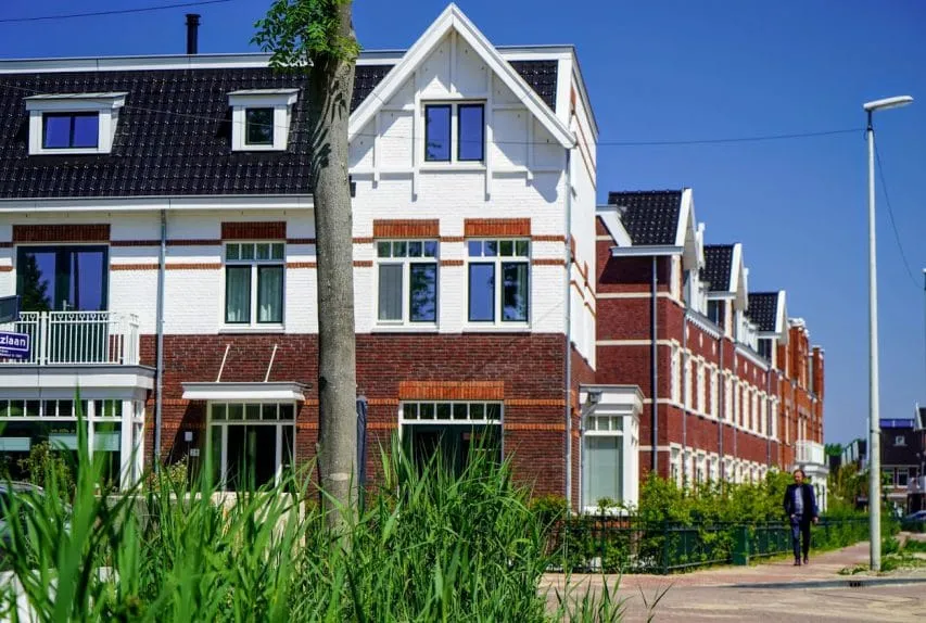 Vroondaal - Buitengewoon vrij